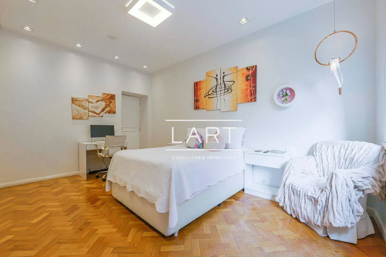 4-bedroom apartment with 453 m² and shared elevator — photo 9