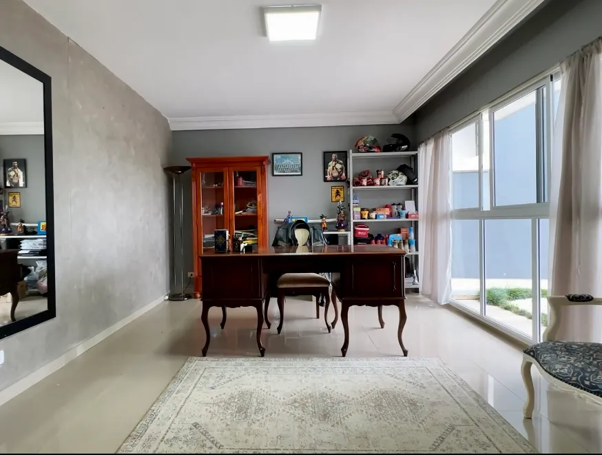 Furnished home with open-plan kitchen and 3 bedrooms — photo 14