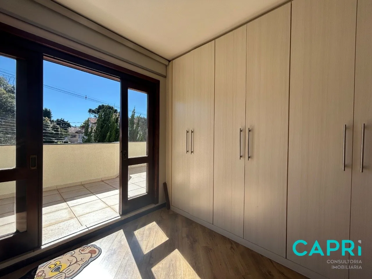 House with 4 bedrooms and a private BBQ — photo 15