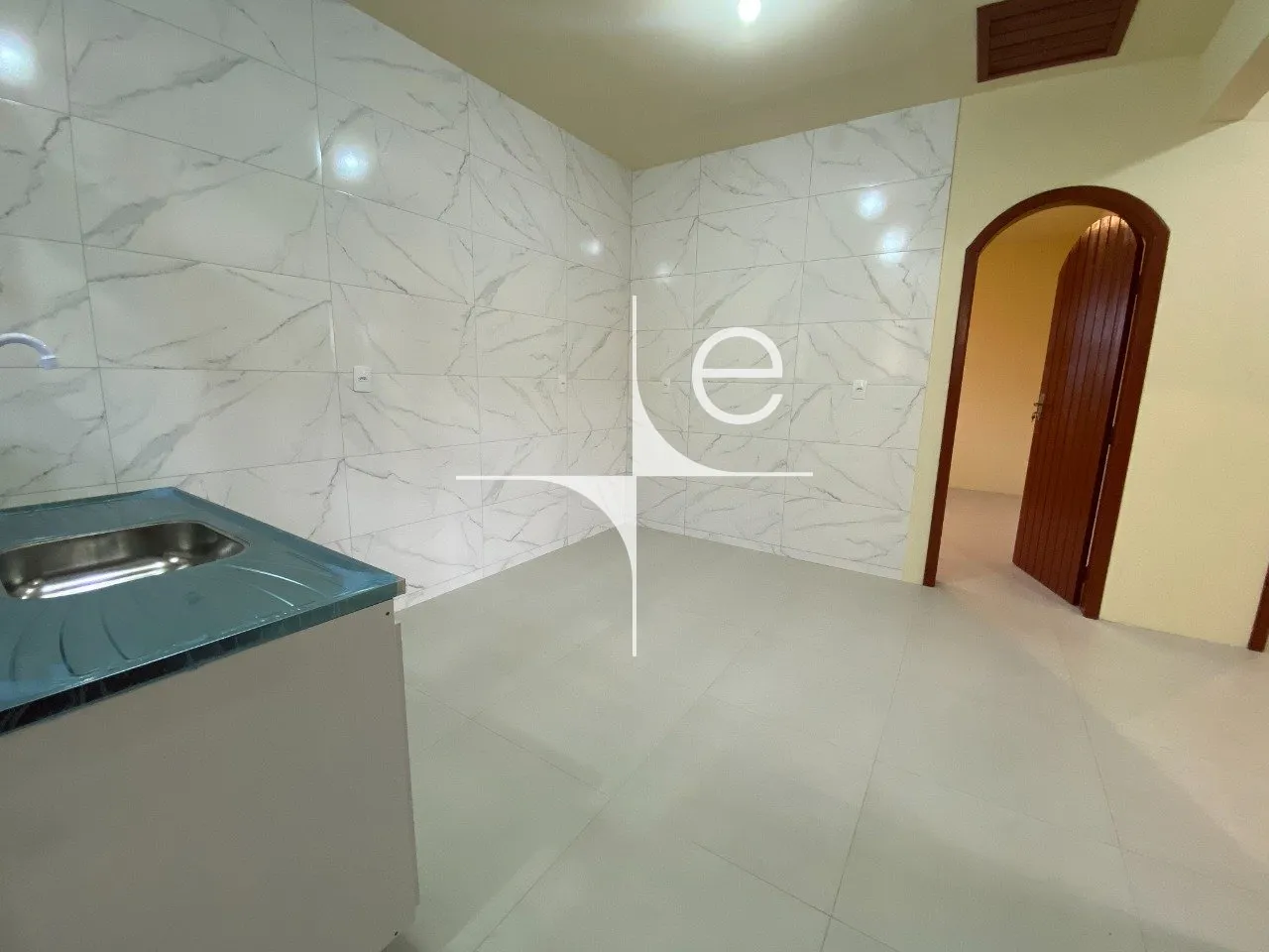 Garden in a 2-bedroom house, 90 m² — photo 12