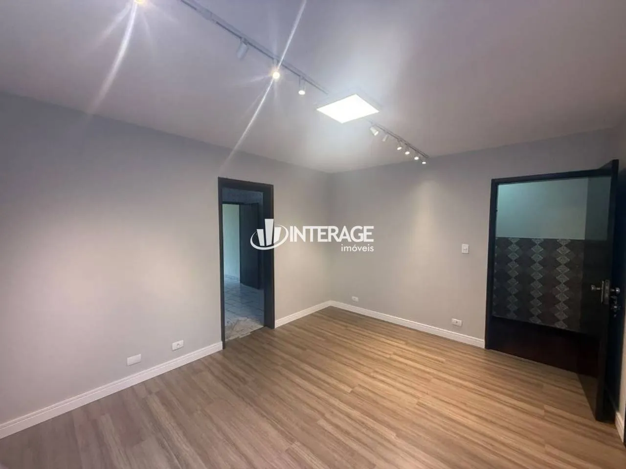 3-bedroom apartment with a home office in Curitiba — photo 7