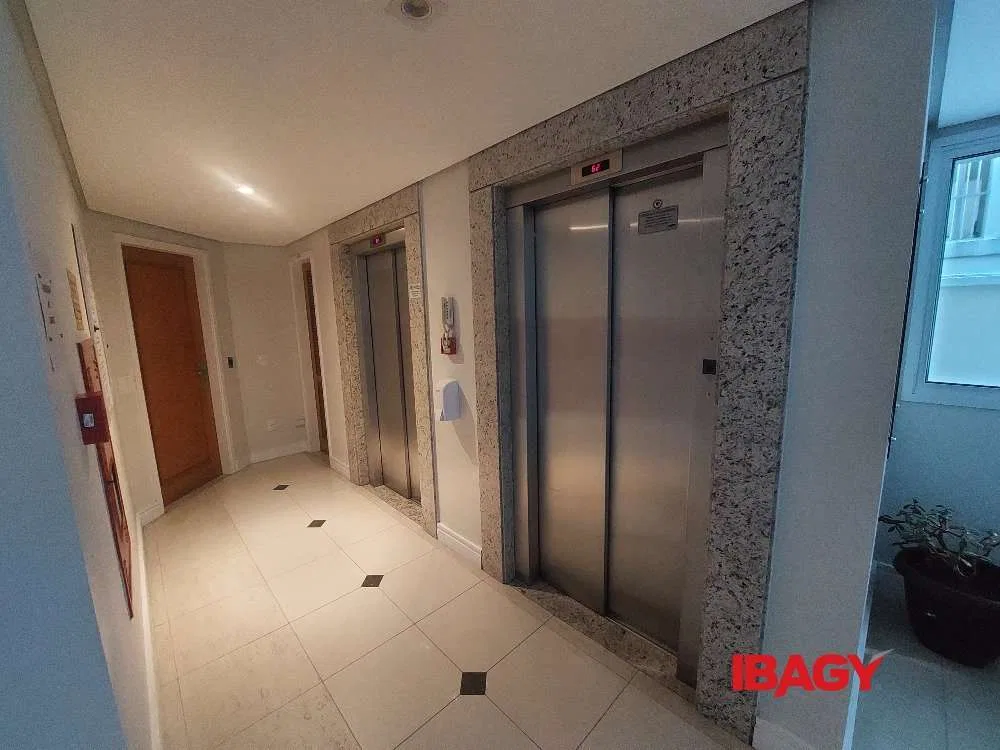 2-bedroom apartment with en-suite and 1 parking space