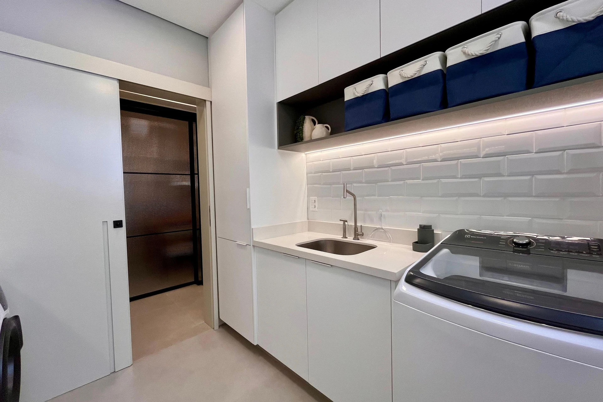 Квартира 150 м² з панорамними вікнами та гардеробною — photo 40