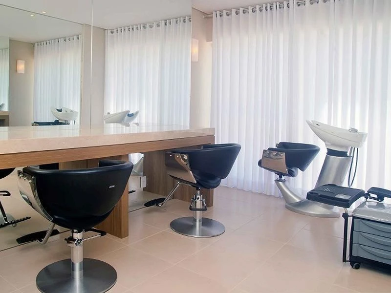 Балкон с грилем и 2 спальни: квартира 69 м² — photo 13