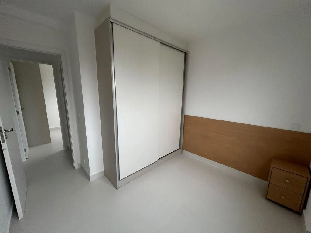 2-bedroom apartment with a washing machine — photo 23