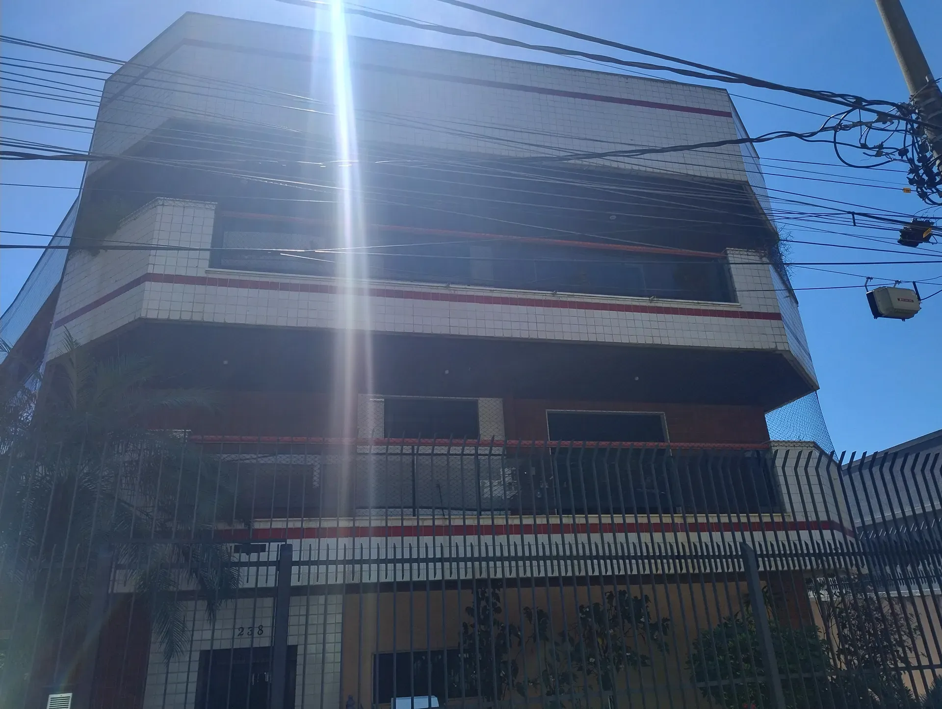 1st-floor apartment with 4 bedrooms, balcony and suite — photo 17