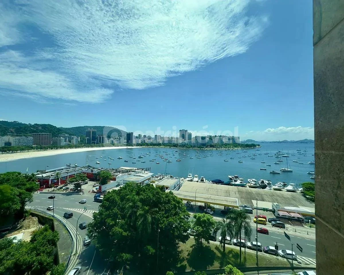 Sala comercial de 779 m², 1 quarto e 6 banheiros — photo 2