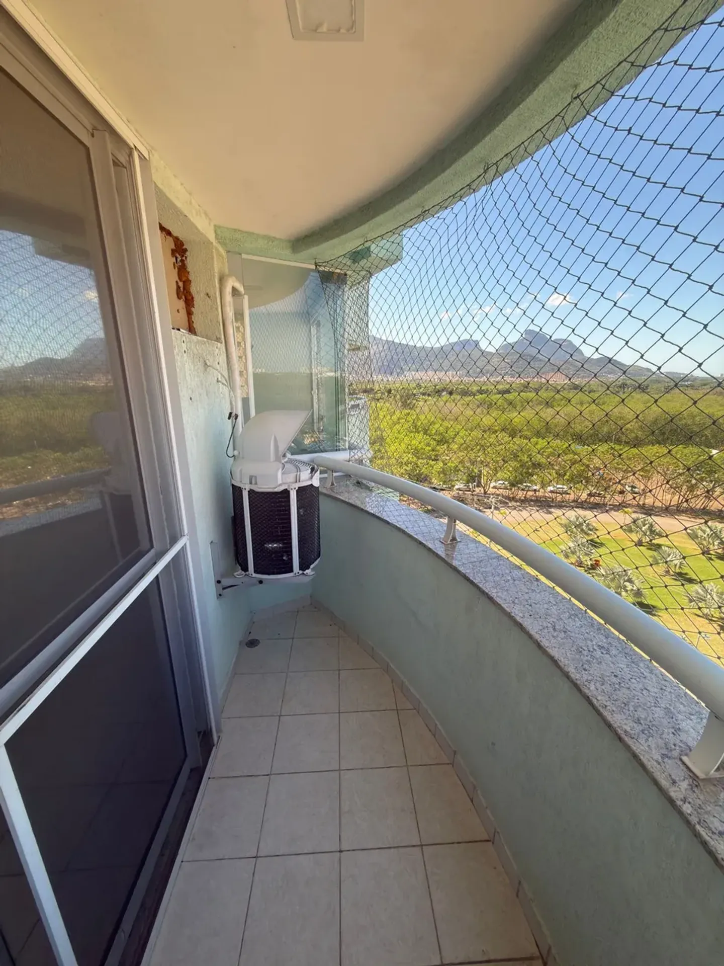 70 m² apartment with 2 suites and private garden