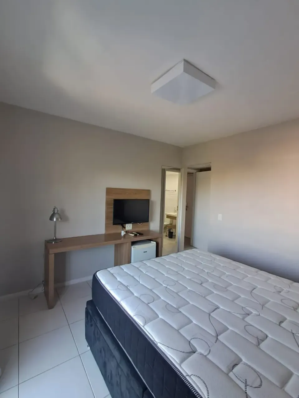 Furnished 2-bedroom apartment with 2 bathrooms — photo 9