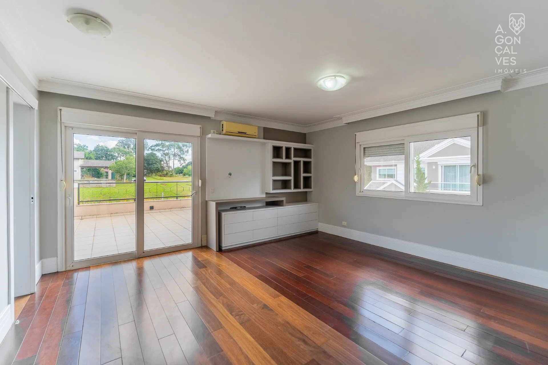 House with 4 bedrooms, open-plan kitchen and 4 parking — photo 20