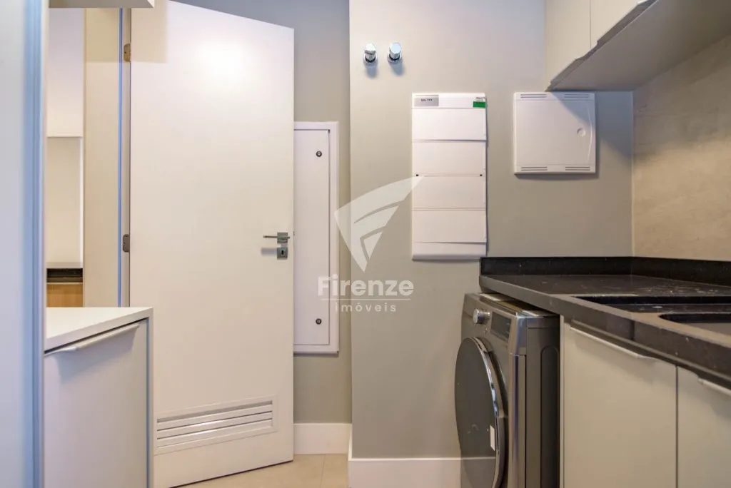 Furnished apartment with open-plan kitchen and private garden — photo 73