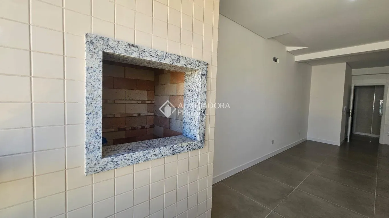 Квартира з 2 спальнями та кухнею відкритого плану — photo 20