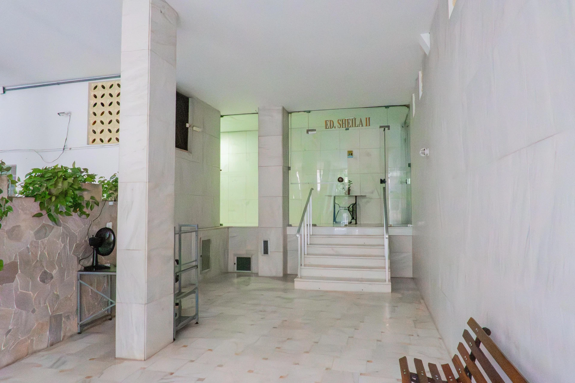 Apartment, 46 m², with wood or laminate floors — photo 11