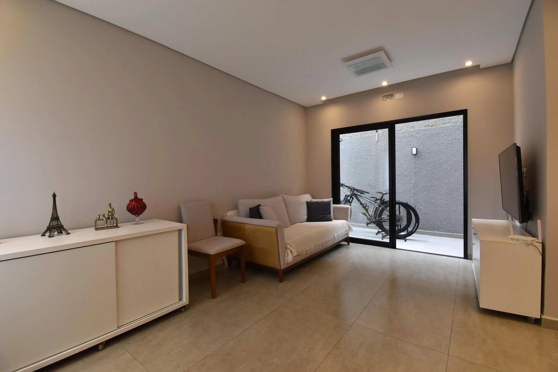 Furnished house, 125 m², with a garden — photo 7