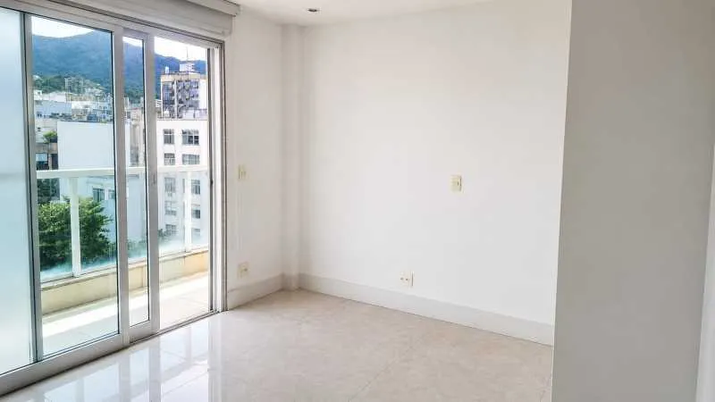 Triplex com 3 dormitórios e 5 banheiros — photo 23