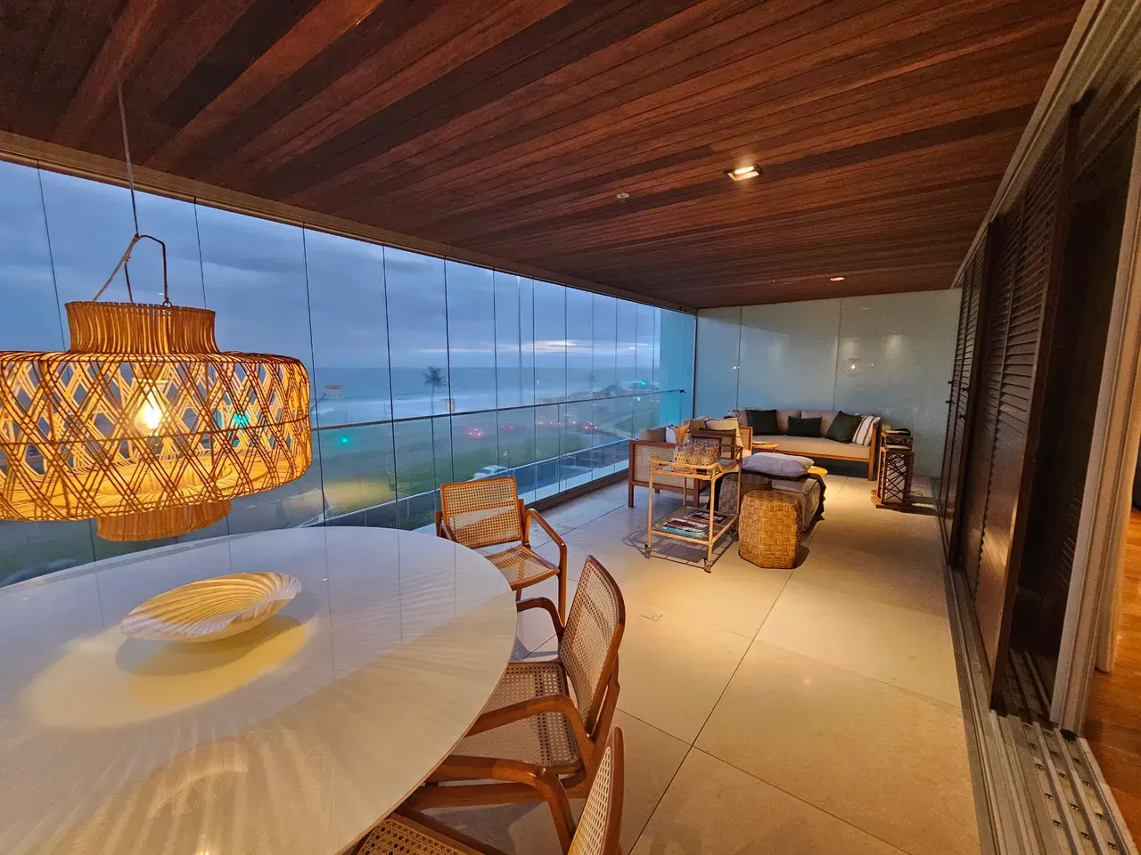 Furnished 121 m² apartment with 1 bedroom and 2 parking — photo 16