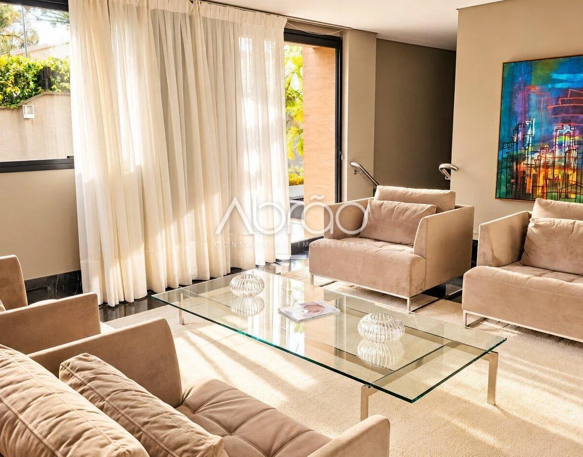 Furnished apartment, 98 m², with floor-to-ceiling windows — photo 17