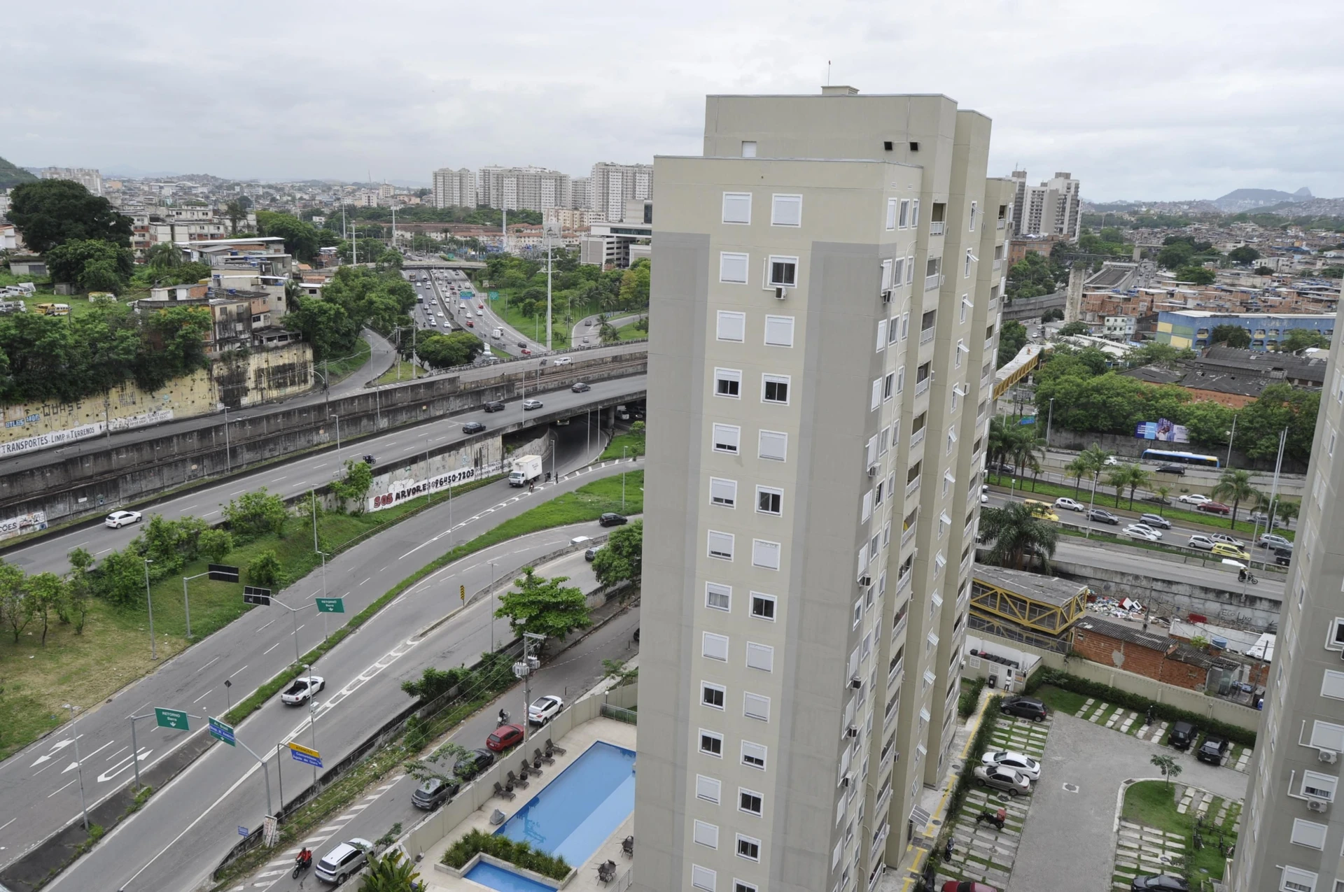 Apartment, 41 m², with a grill on the balcony — photo 41