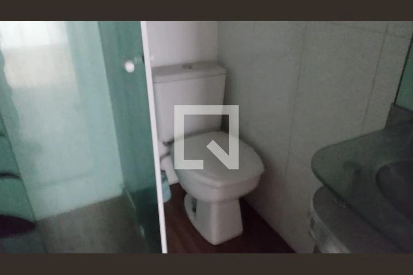 Apartamento com cozinha separada e 2 quartos de 72 m² — photo 13
