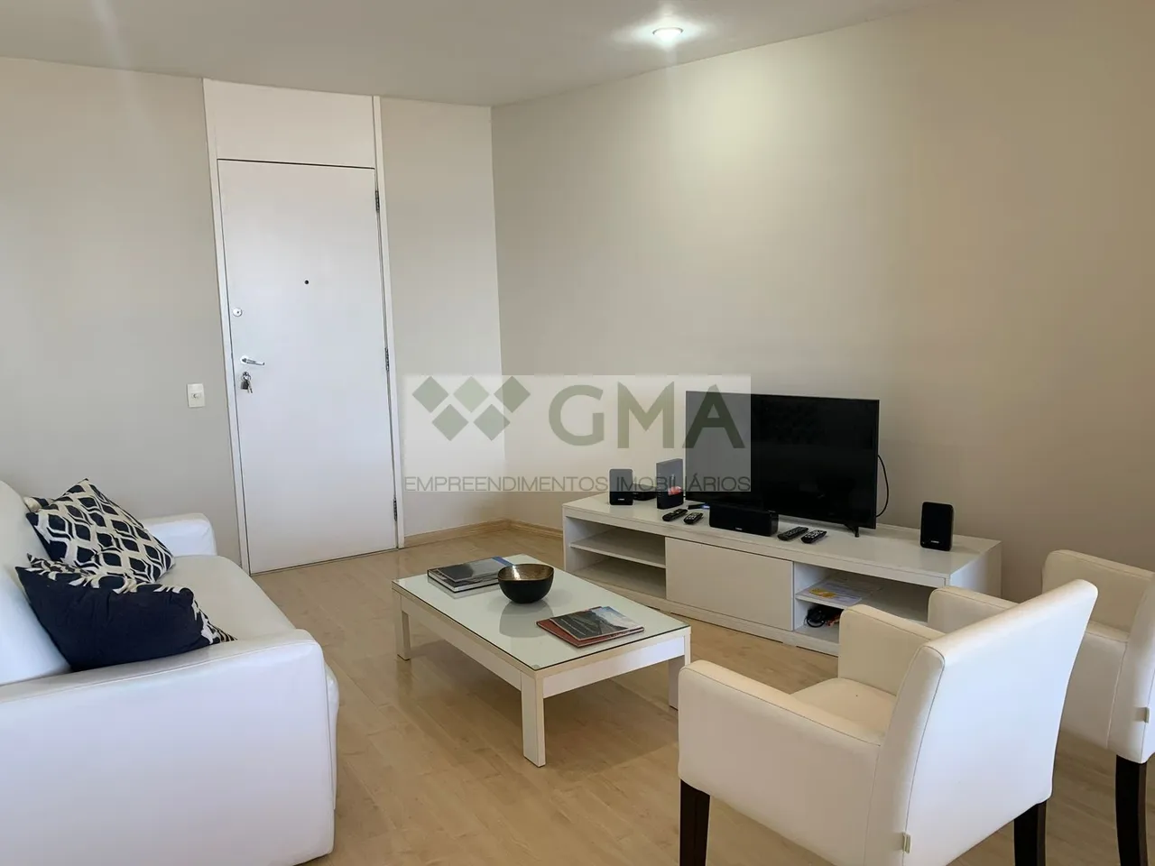 Furnished apartment with a gas kitchen and 1 bedroom — photo 8