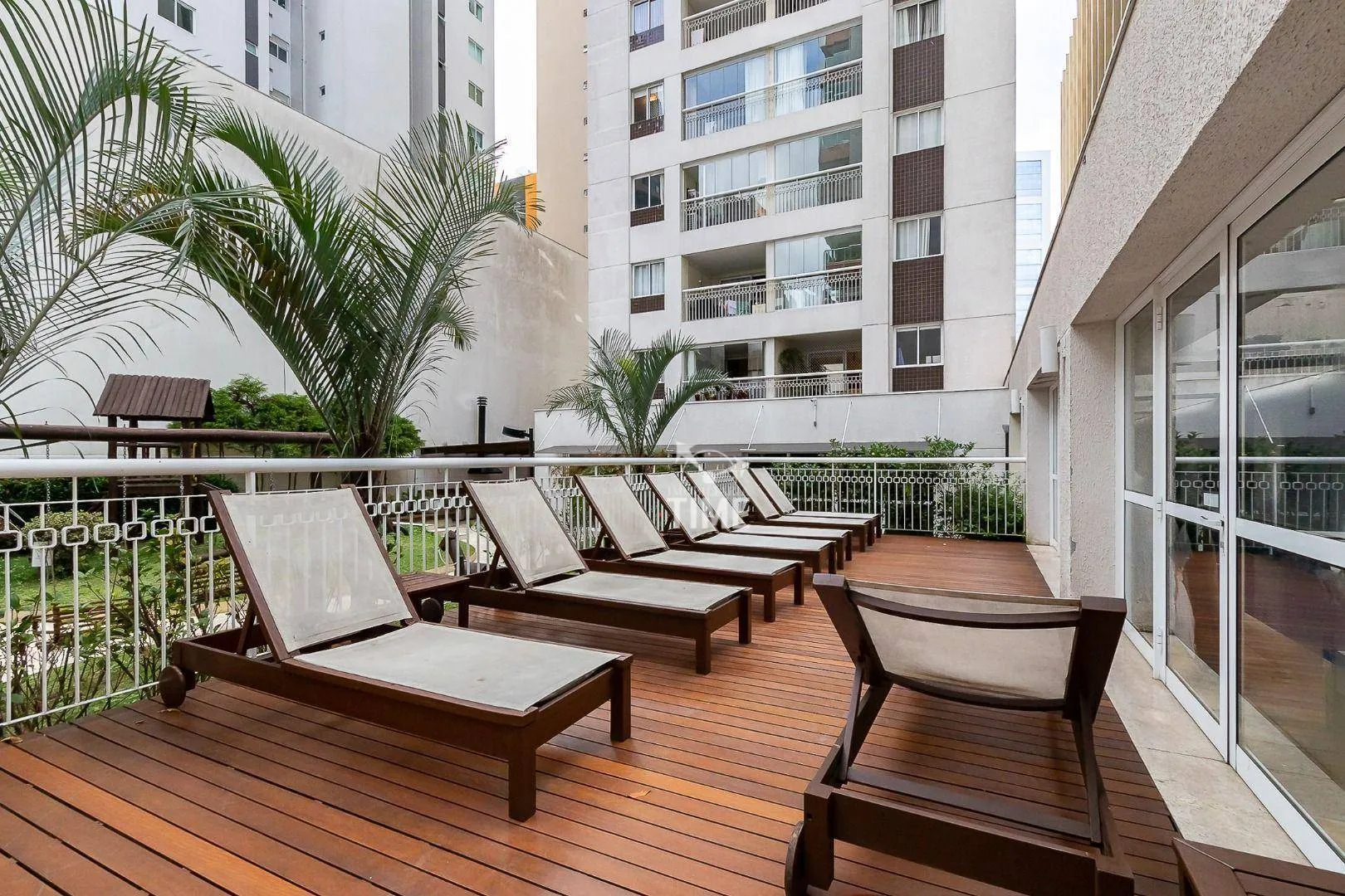Apartamento mobiliado de 1 dormitório com 93 m² — photo 91