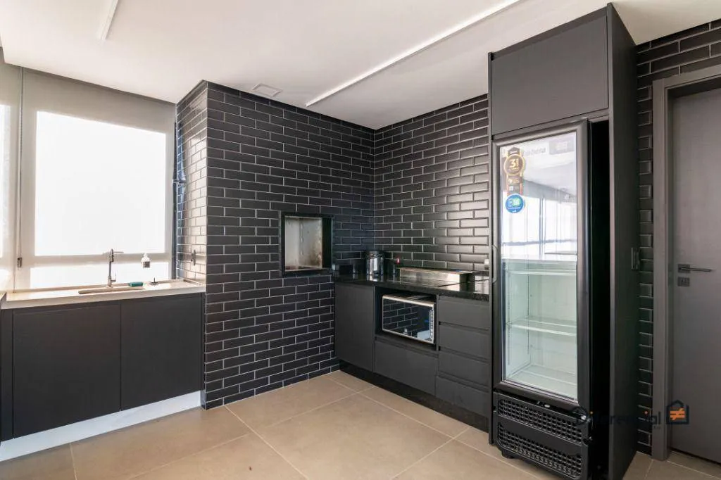 Apartamento amueblado de 2 dormitorios con cocina abierta 30 m² — photo 25