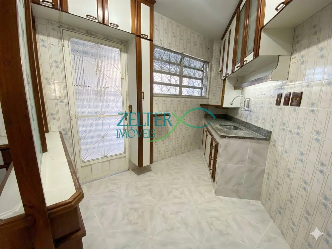 Квартира с отдельной кухней и 2 спальнями — photo 2