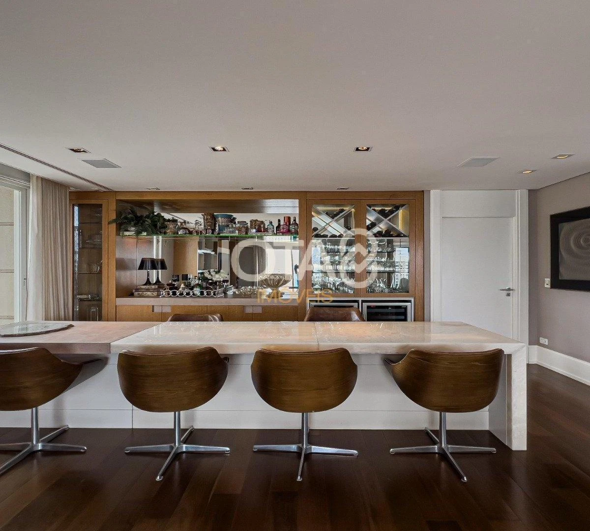 Apartamento mobiliado, 340 m², com banheira — photo 27