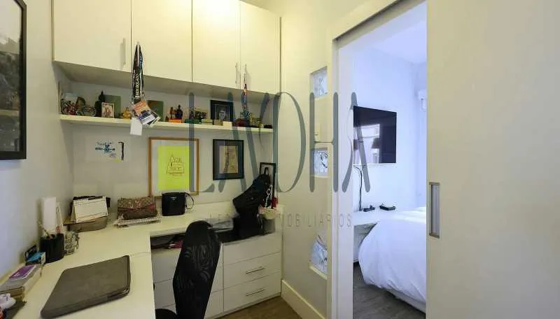 Furnished 180 m² apartment with 3 bedrooms and suite — photo 11