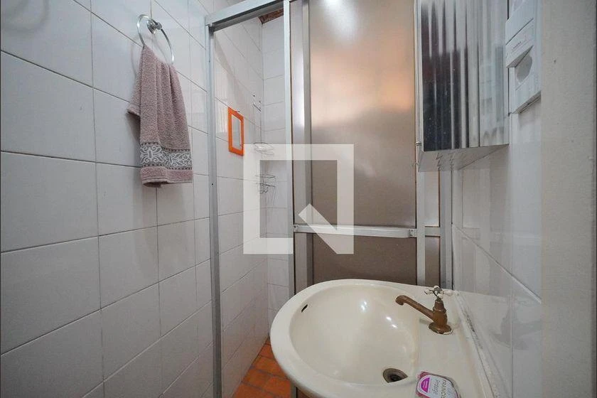Furnished house with 4 bedrooms and 209 m², 3 bathrooms — photo 36