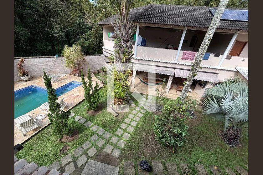 Casa sem mobília com 4 quartos e 618 m² — photo 9