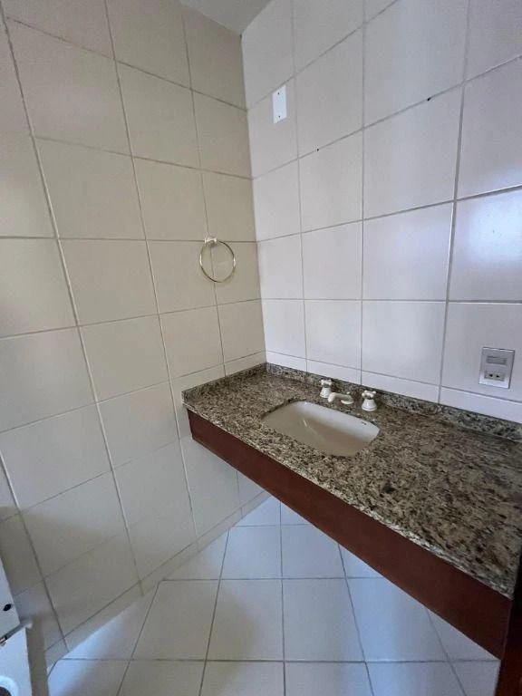 House with 3 en-suite bedrooms and a balcony, 450 m² — photo 27