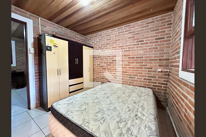 Apartamento amueblado de 2 habitaciones con jardín privado — photo 3