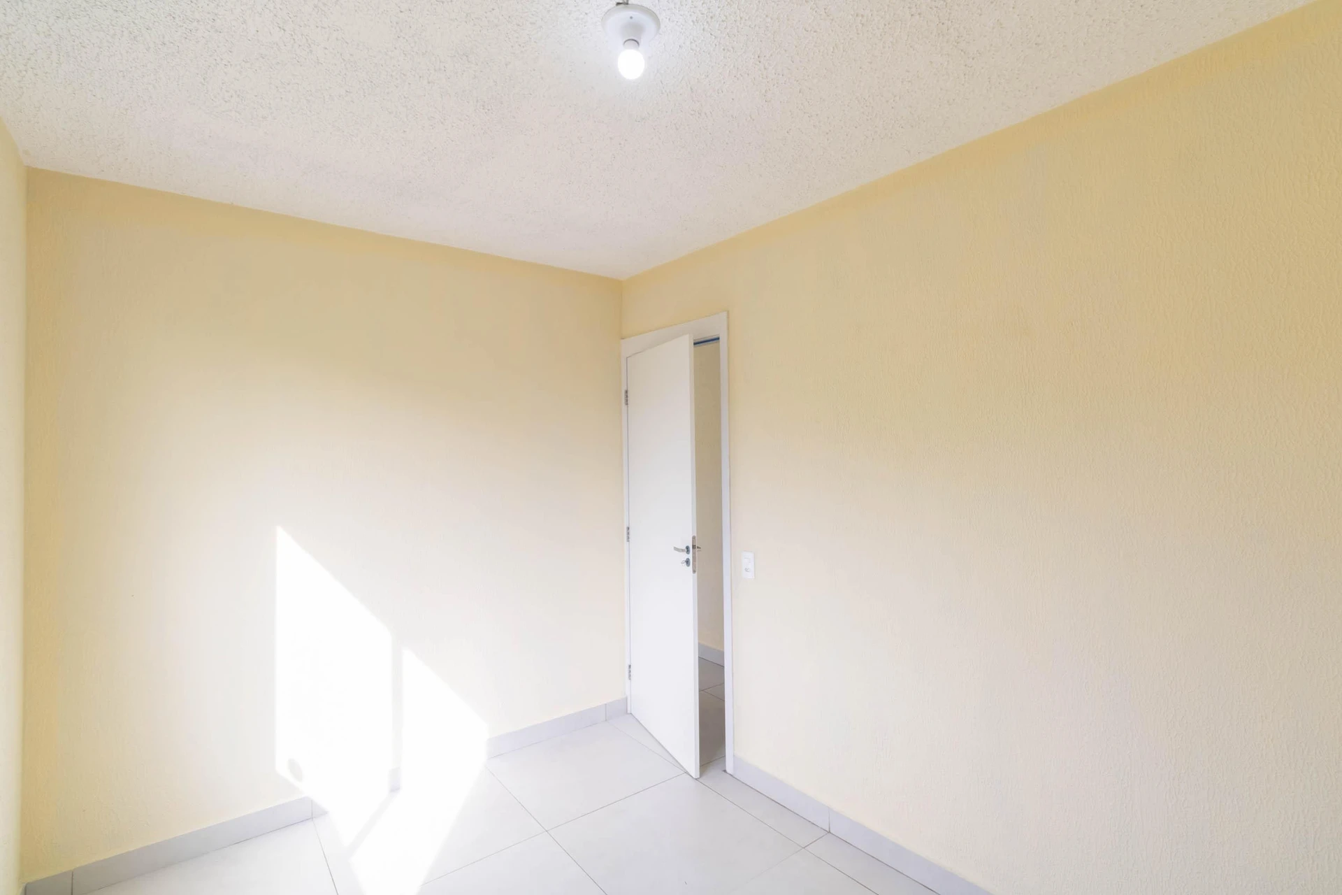 Орендна квартира з 2 спальнями і без паркомісця — photo 30