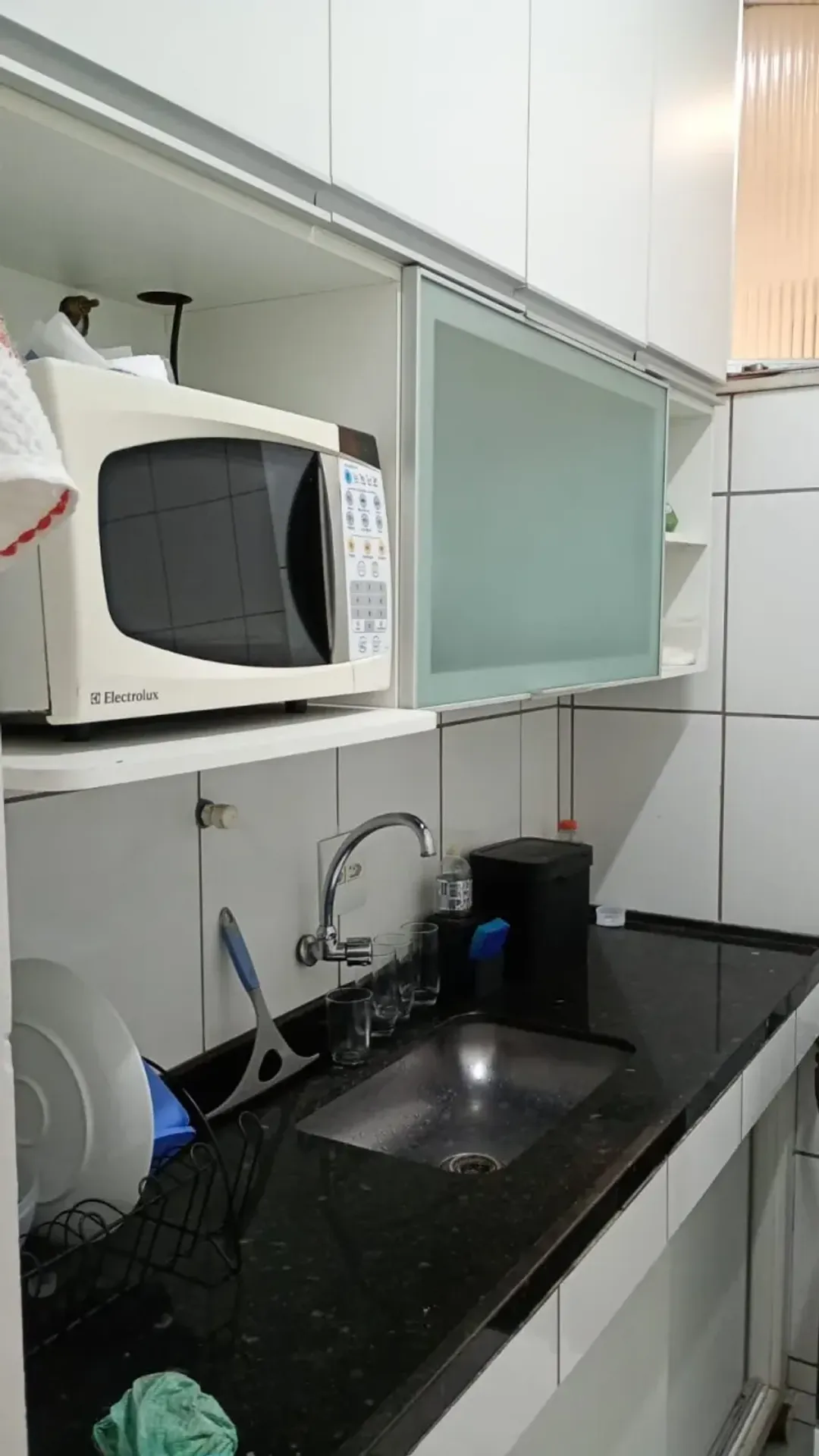 2-bedroom apartment with a washing machine — photo 7