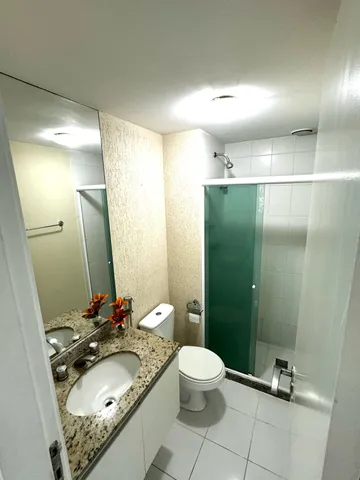 Apartamento sem mobília com 2 quartos e cozinha separada — photo 4