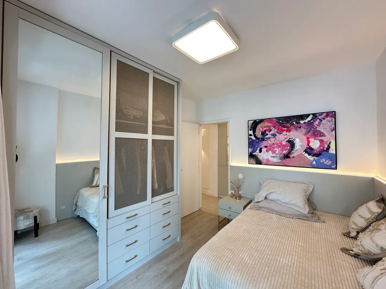 3-bedroom apartment with a fireplace in Florianópolis — photo 46