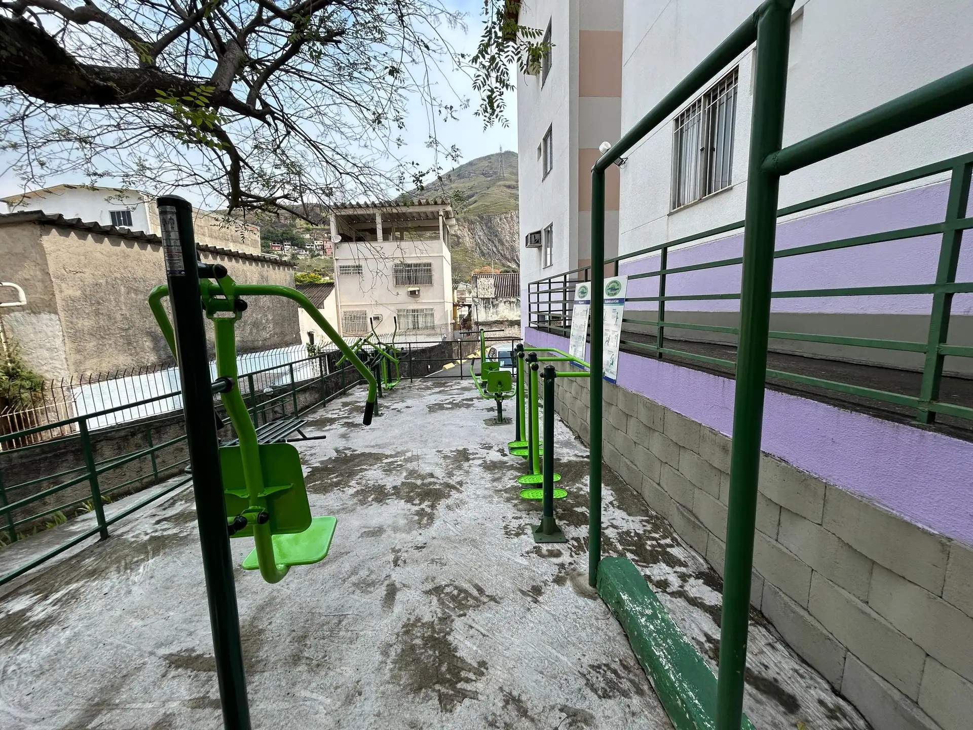 2-bedroom apartment with a mountain view in Rio de Janeiro — photo 52