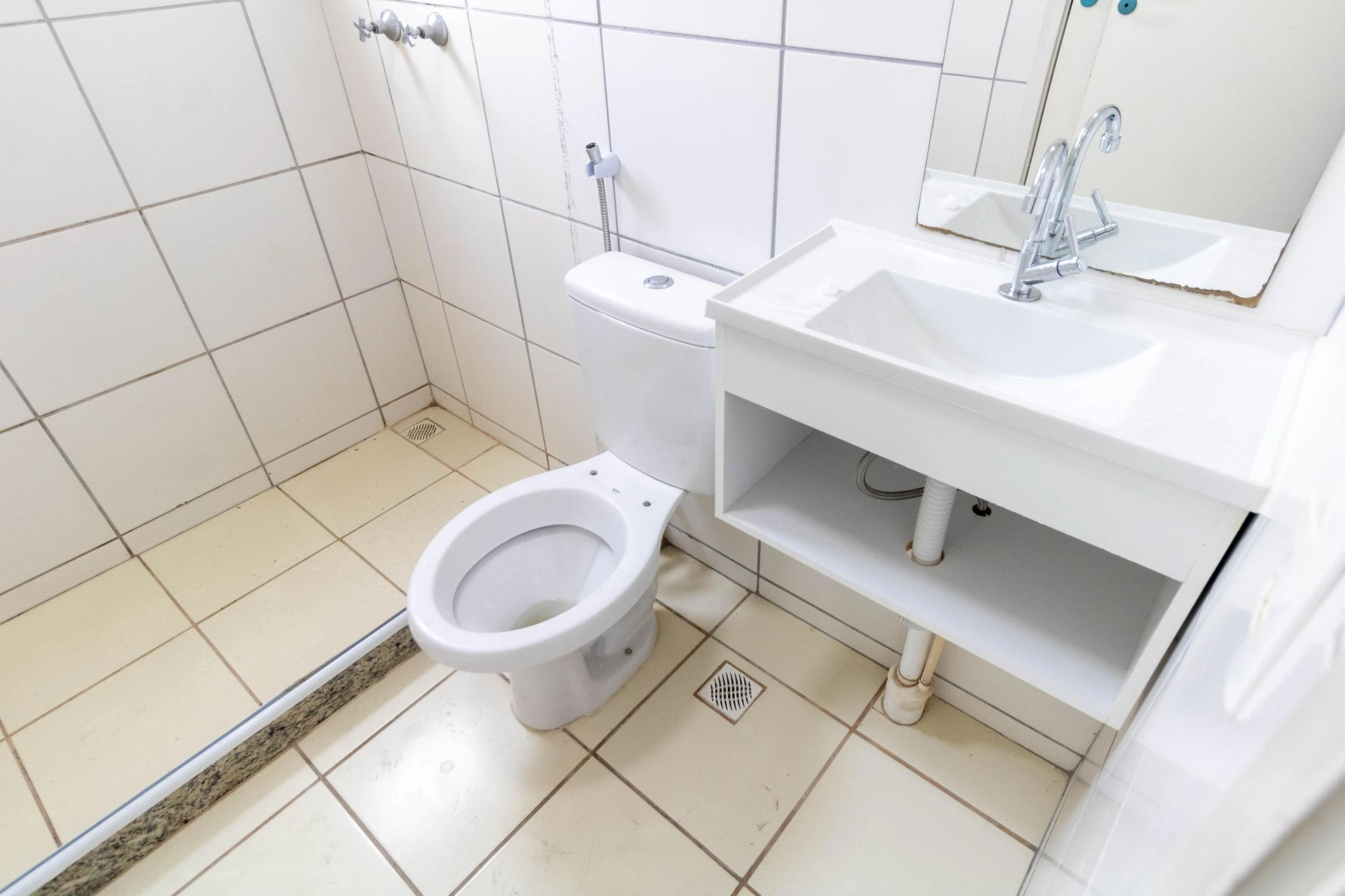 Apartamento de 2 quartos em condomínio com academia — photo 5