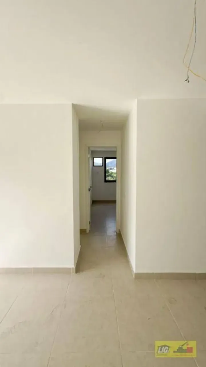 2-bedroom apartment with open-plan kitchen and gas stove — photo 19