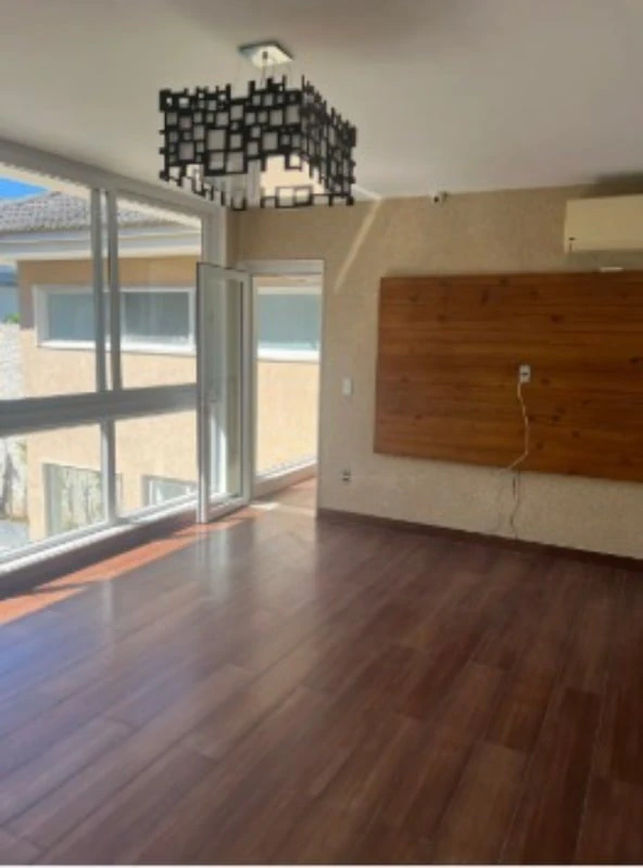 Furnished house with 6 en-suite bedrooms and 1,000 m² — photo 10