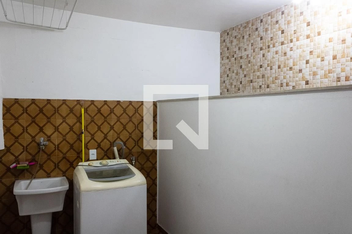 Casa com 5 quartos, jardim privativo e 4 vagas — photo 63
