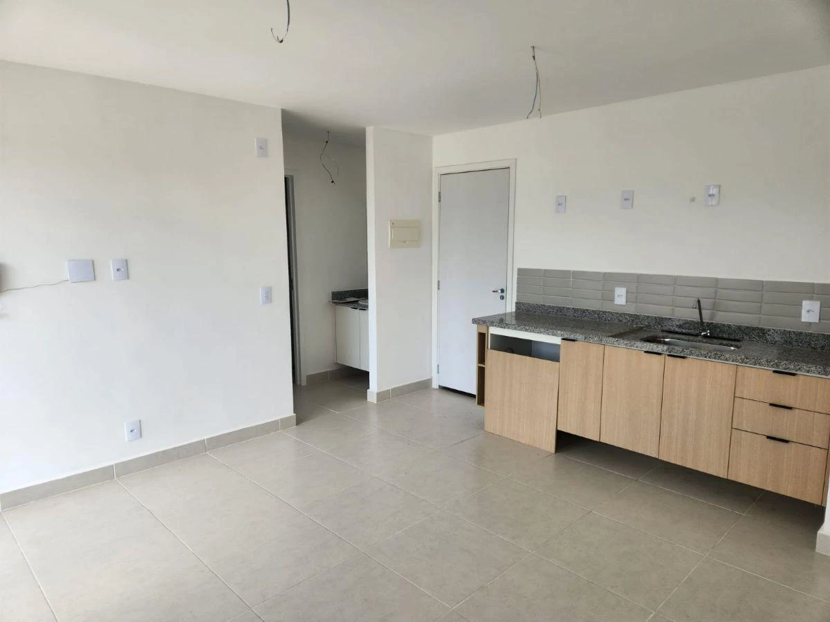 Mountain view in a one-bedroom apartment, 35 m² — photo 6
