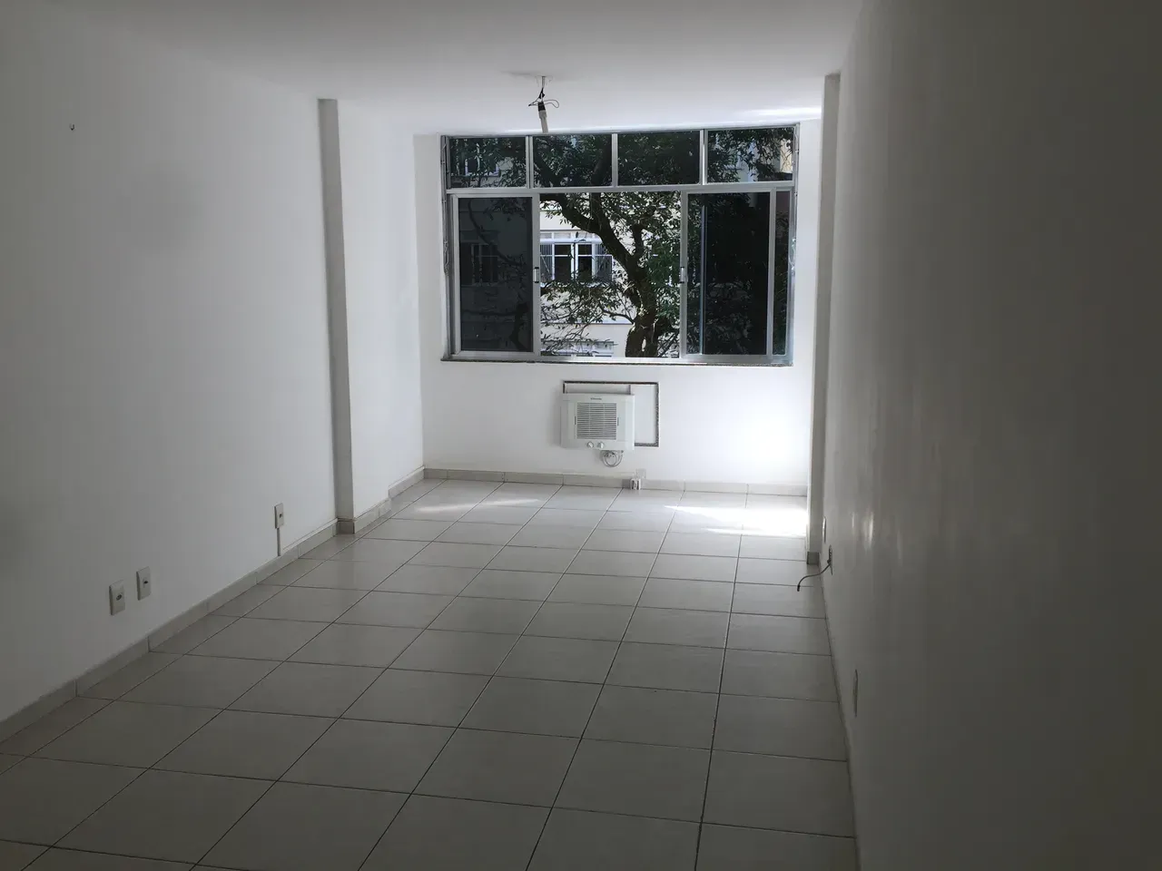 95 m² apartment with 2 bedrooms, 2 bathrooms and parking — photo 10
