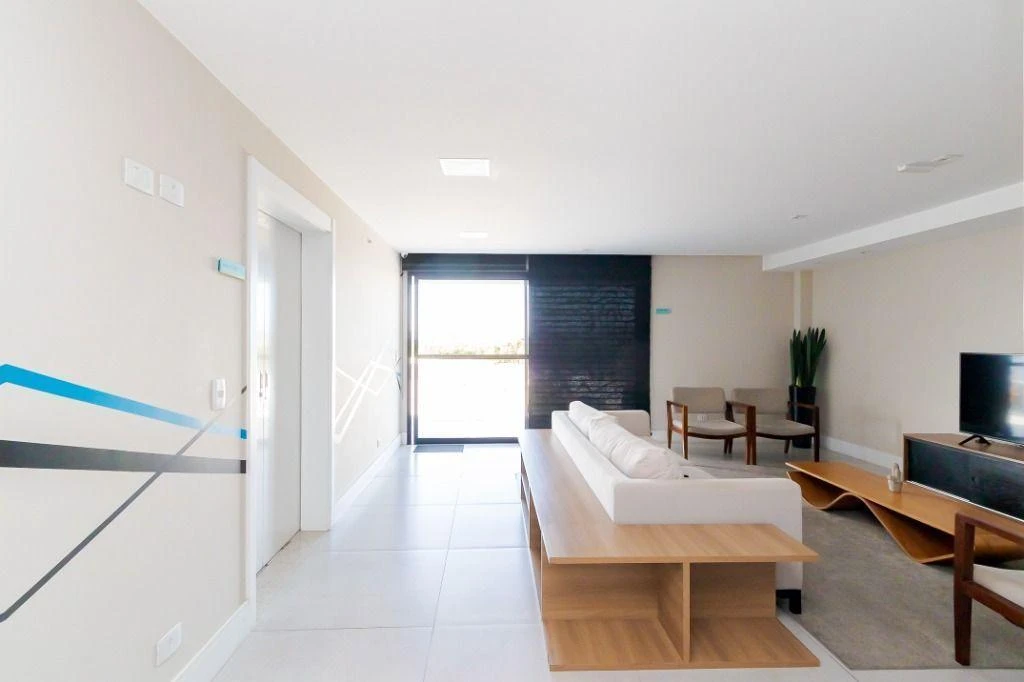 1 quarto e espaço de home office: apartamento de 17 m² — photo 6