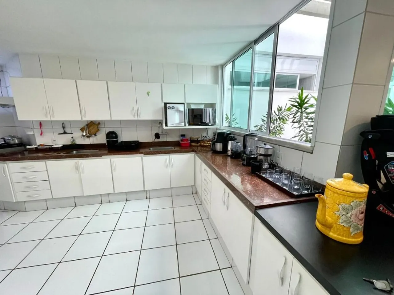 Furnished penthouse with 5 bedrooms and 1147 m² — photo 5