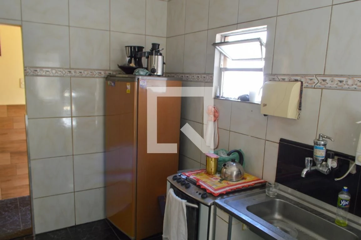 Casa mobiliada com 2 quartos e máquina de lavar — photo 15