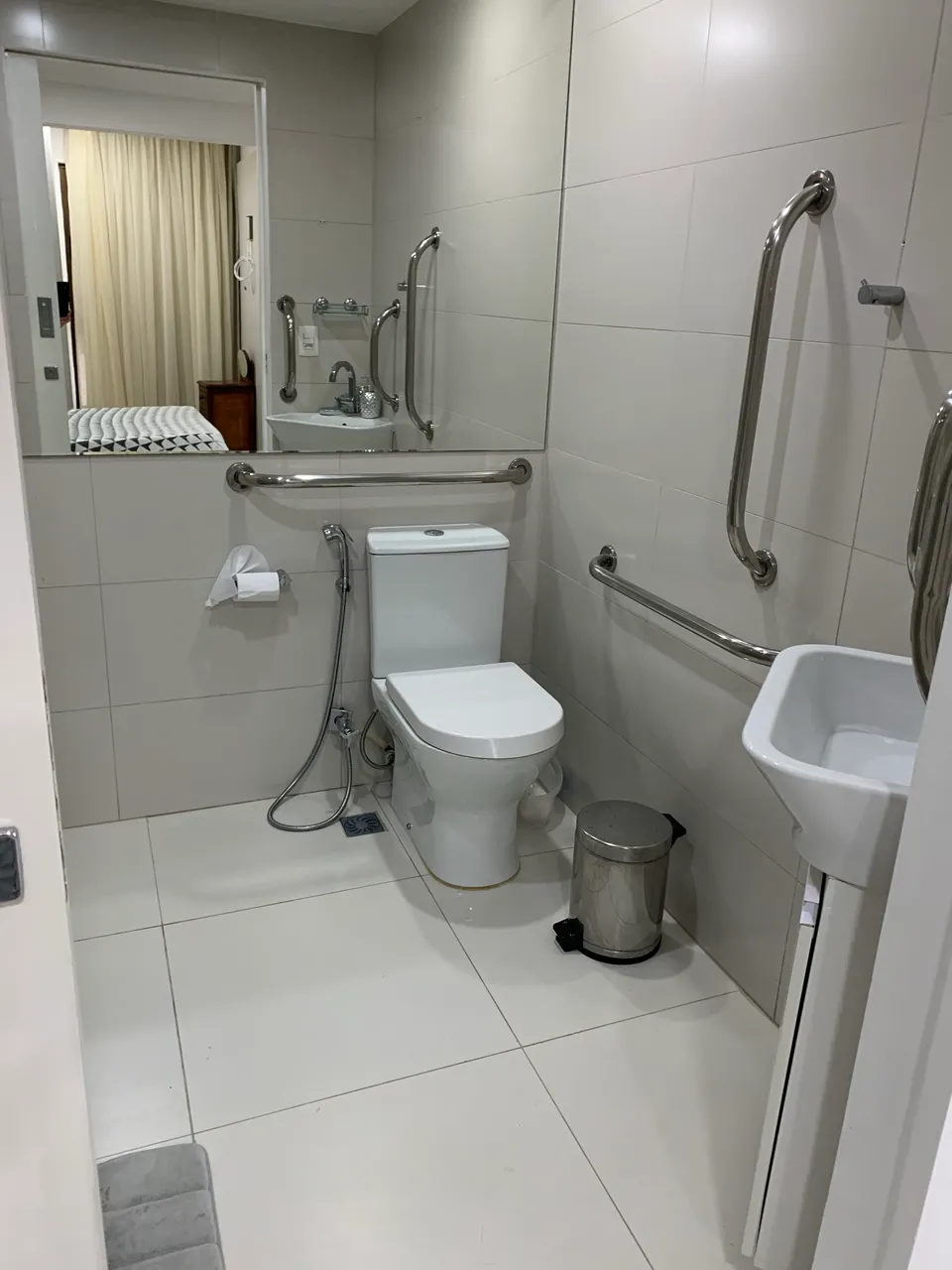 Furnished 38 m² apartment with 1 bedroom, 7th floor — photo 17