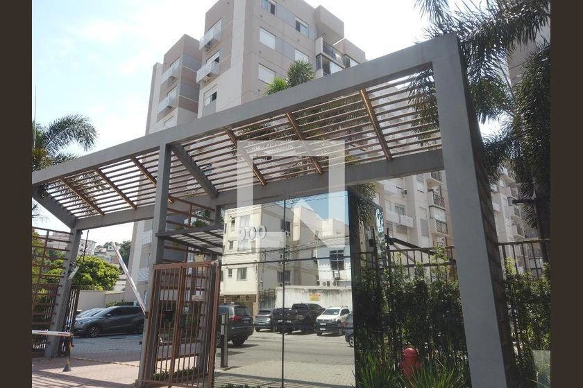 Furnished apartment with private garden and 114 m² — photo 43