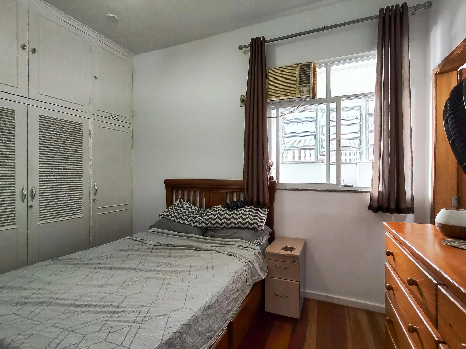 Rental apartment with 3 bedrooms and a private garden — photo 3